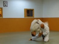 Samoobrona przed uderzeniem sierpowym